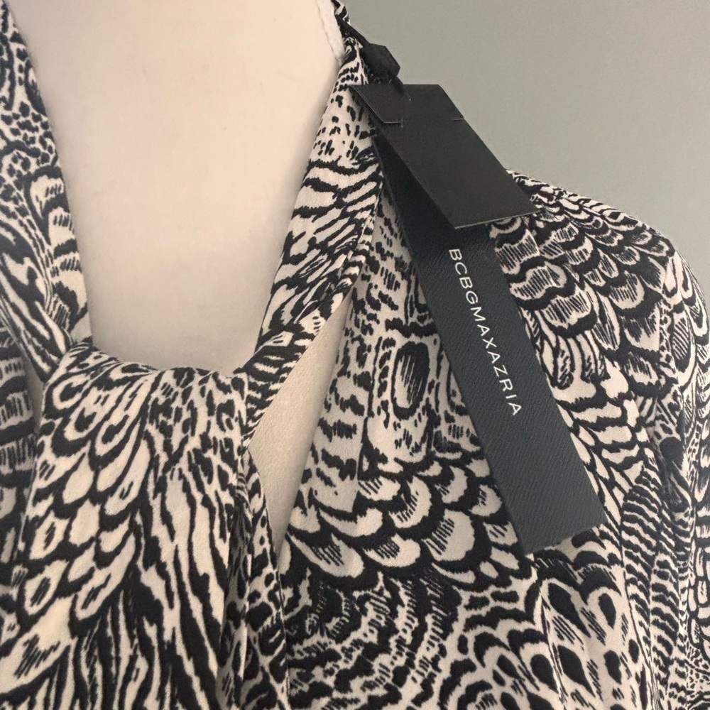 BCBGMaxAzaria Black and White dress NWT - Picture 2 of 9